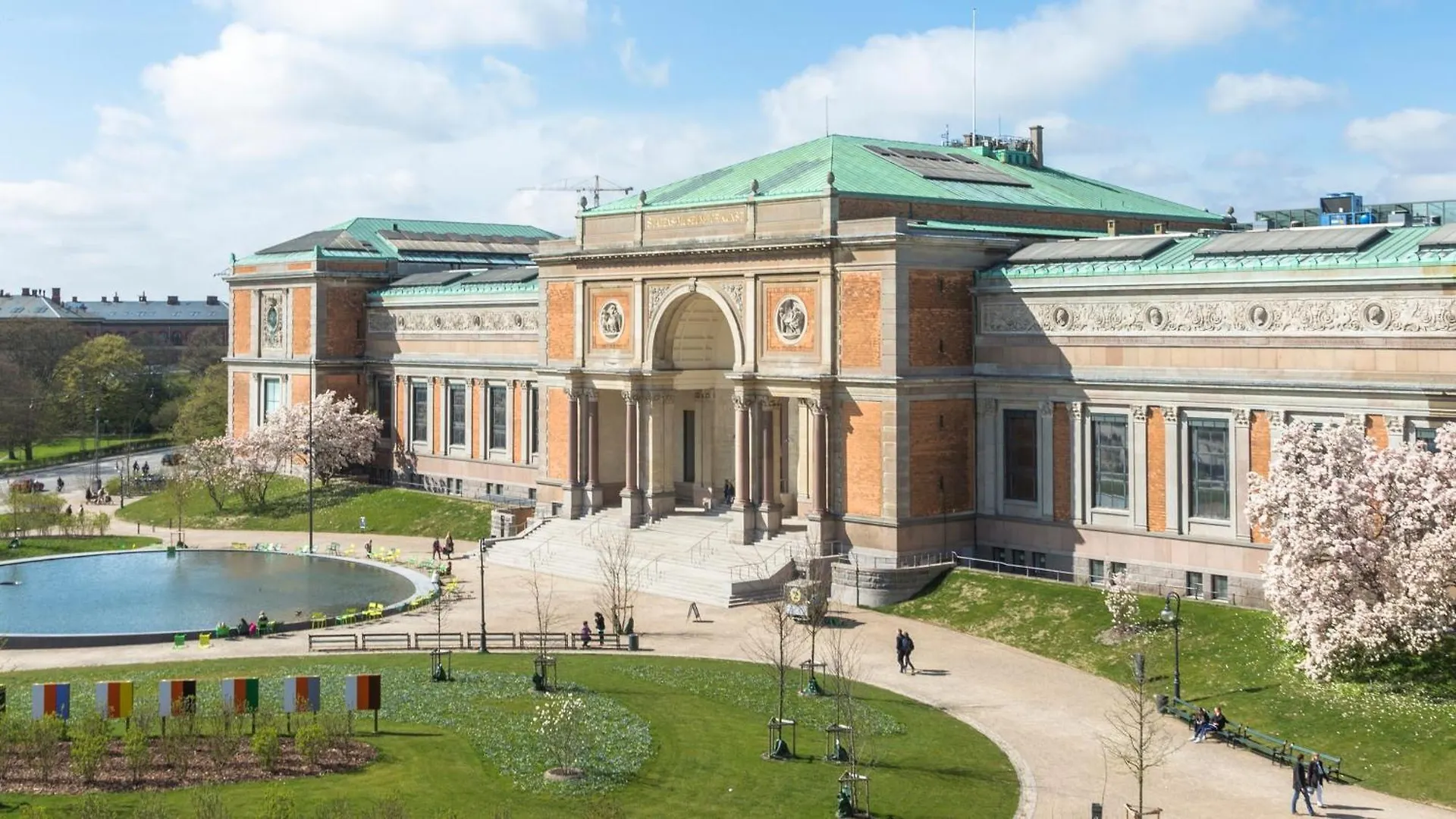 Big 4 Bedroom Apartment With Bathtub By Cph City Hall Square Köpenhamn
