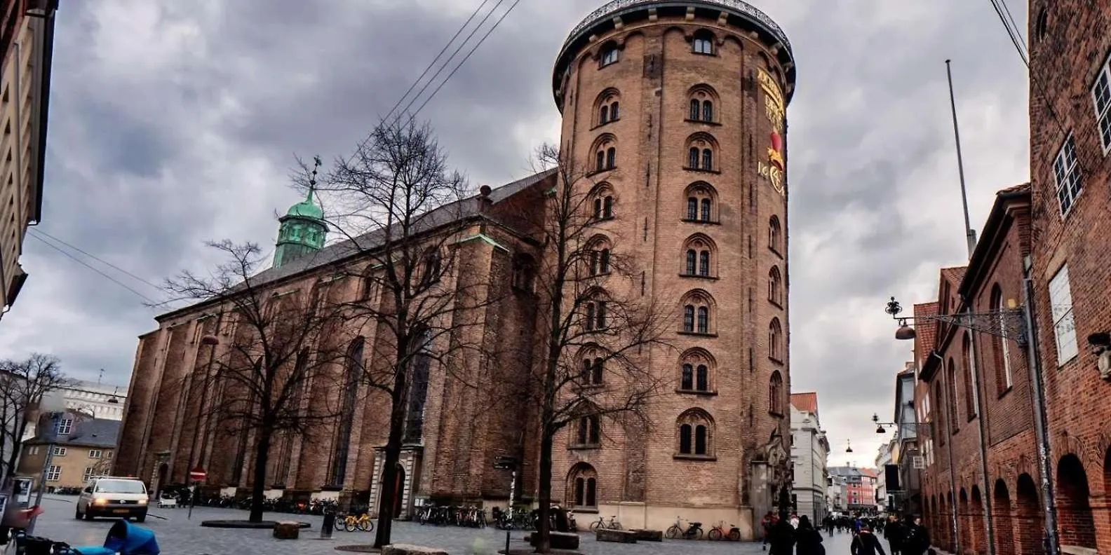 Big 4 Bedroom Apartment With Bathtub By Cph City Hall Square Köpenhamn