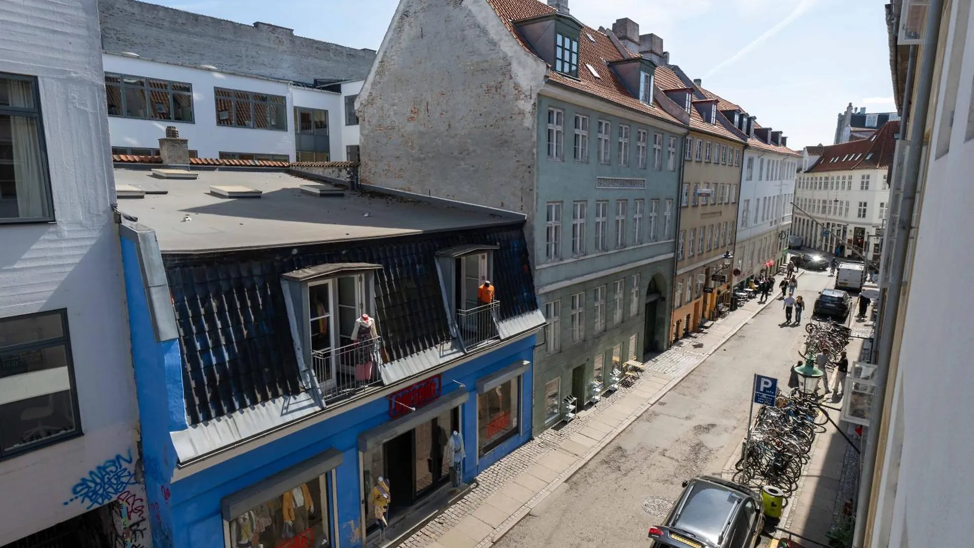 Big 4 Bedroom Apartment With Bathtub By Cph City Hall Square Köpenhamn