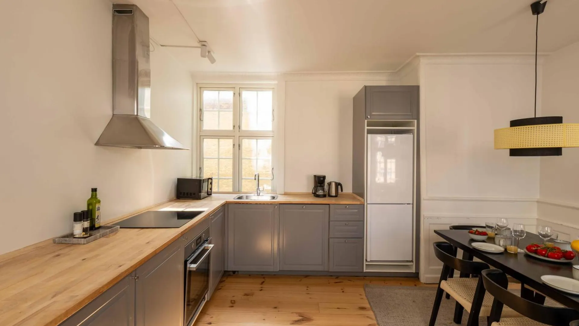 Big 4 Bedroom Apartment With Bathtub By Cph City Hall Square Köpenhamn 0*,