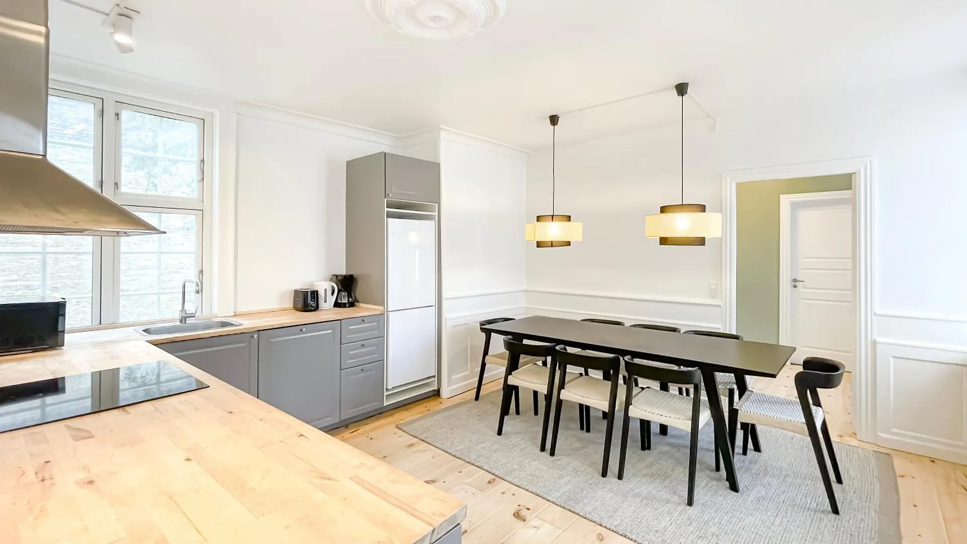 Big 4 Bedroom Apartment With Bathtub By Cph City Hall Square Copenaghen Danimarca