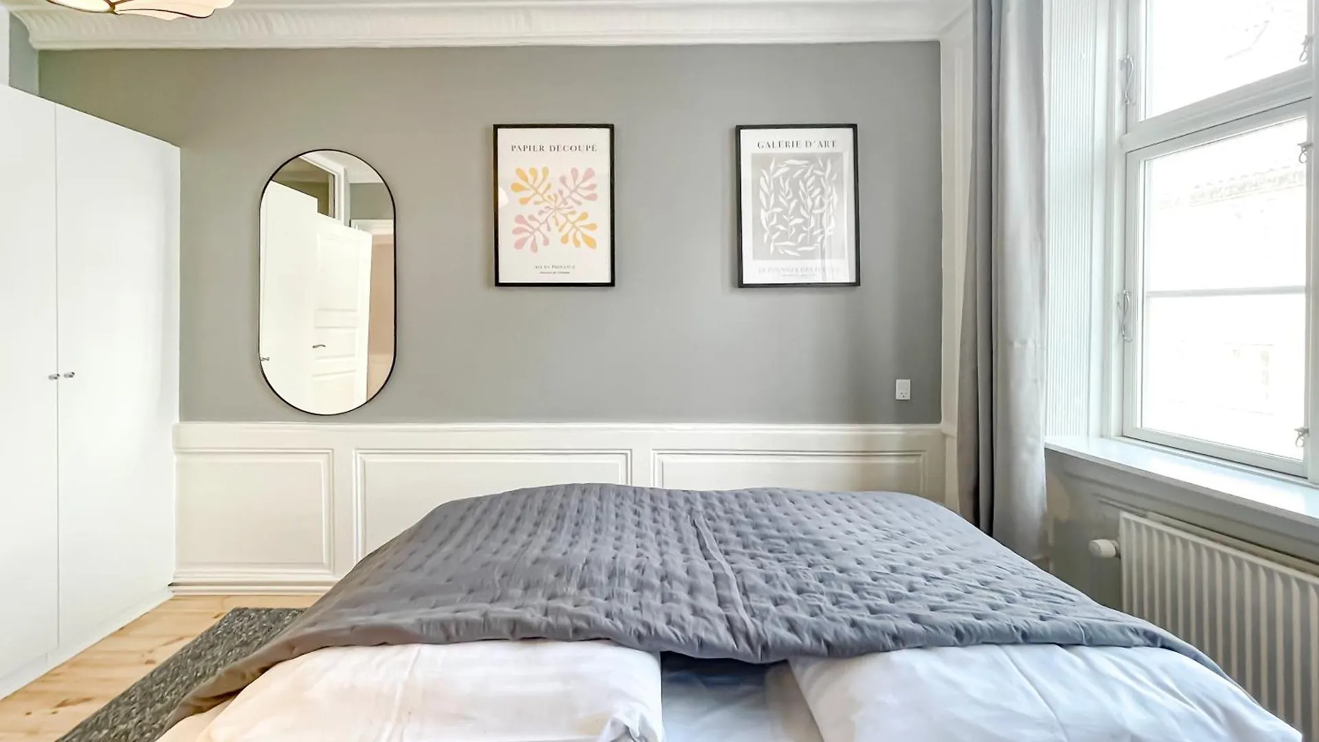 Big 4 Bedroom Apartment With Bathtub By Cph City Hall Square Copenaghen